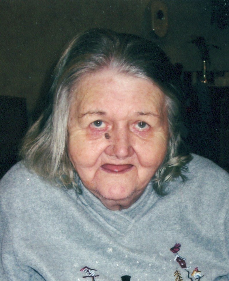 Susan Kanecki - Photo 3