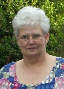 Esther L. Wende - Photo 3