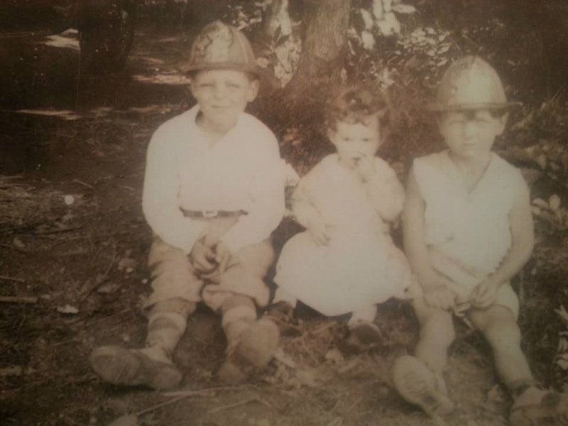 Edward Dennis McBride - Photo 6