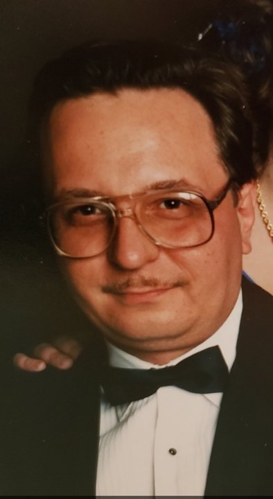 Martin Raymond Kasos - Photo 4