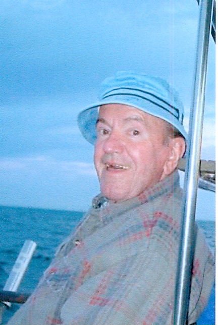 Russell Gillette - Photo 9