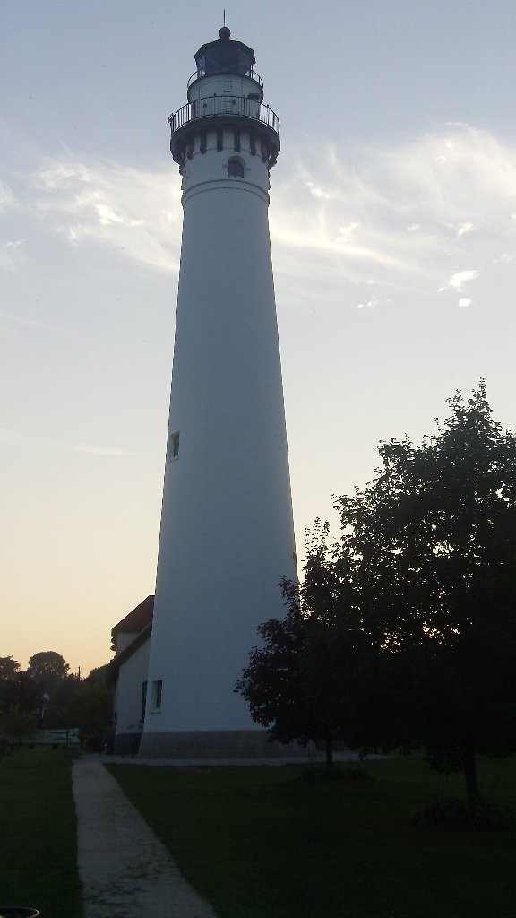 Robert Louis Lendvay - Photo 8