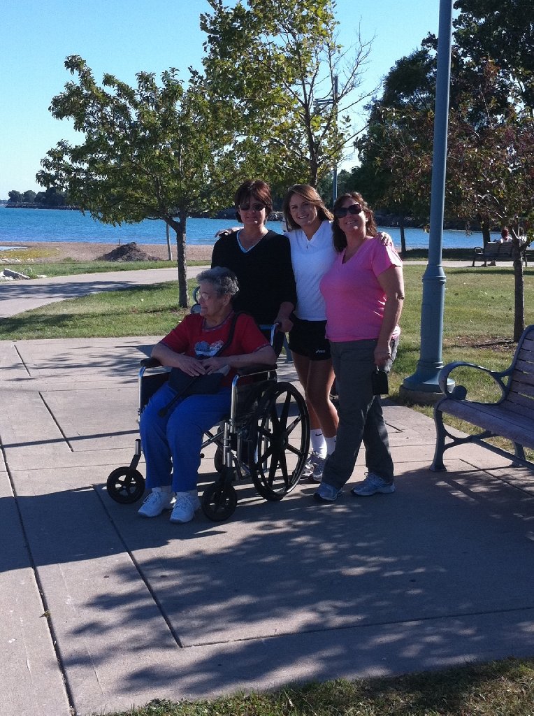 Ann Lorraine Iorio - Photo 25