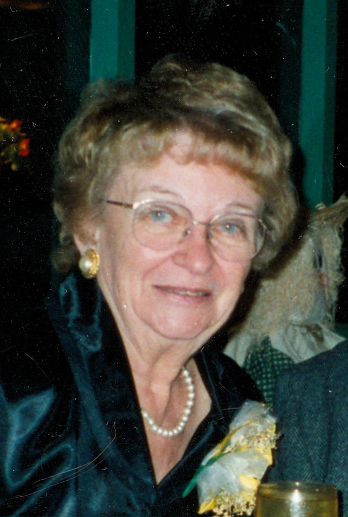 Dorothy M Frasheski - Photo 2