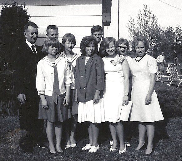 Dorothy L. Poppe - Photo 2