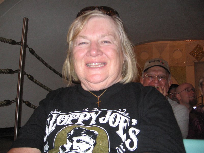 Sandra Louise Barry - Photo 5