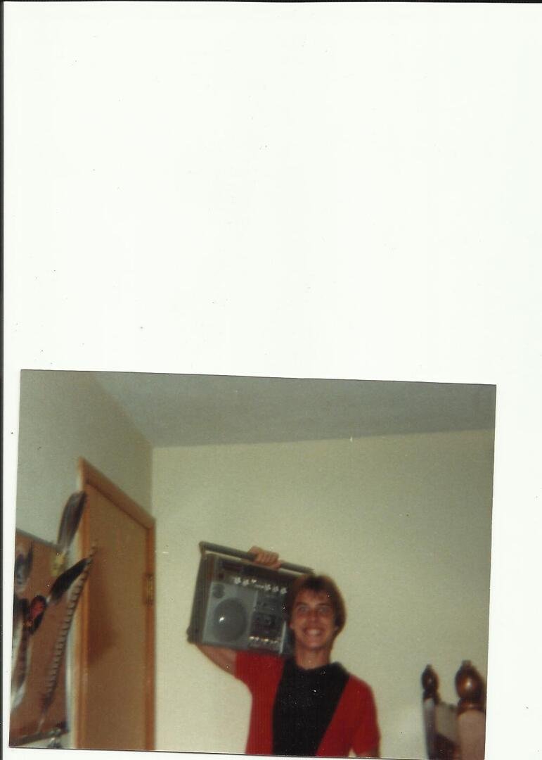 Steven Charles Moore - Photo 7