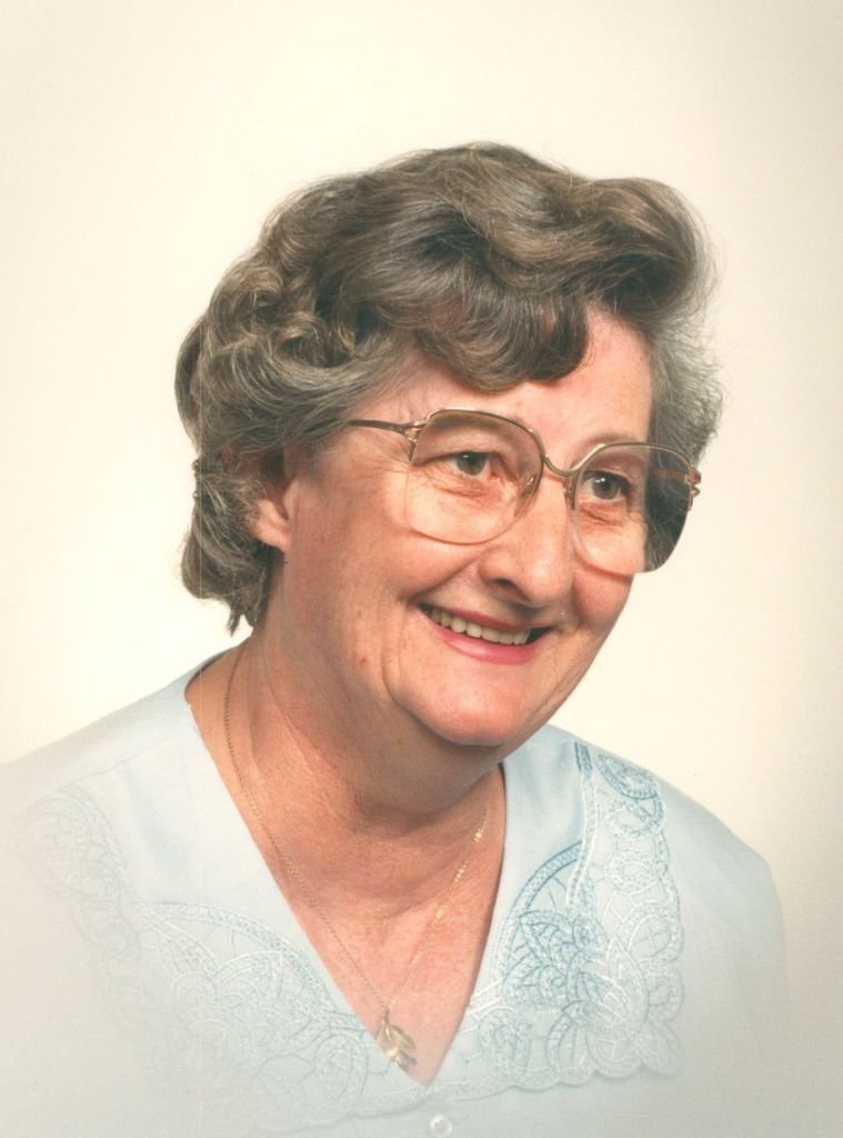 Joan Rose Stachon - Photo 2