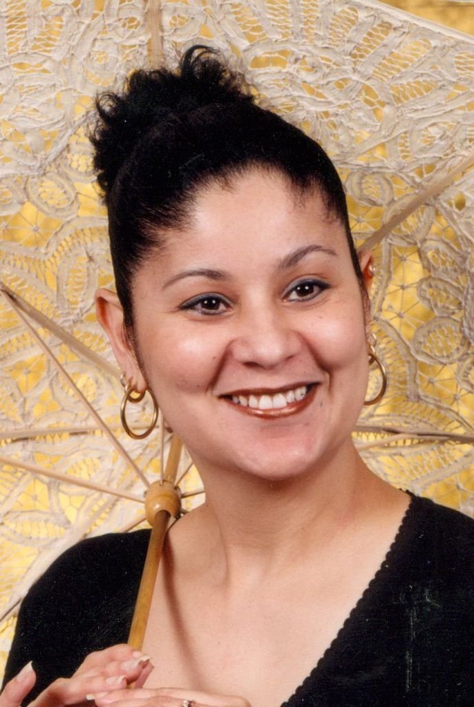 Milagros Velez - Photo 2