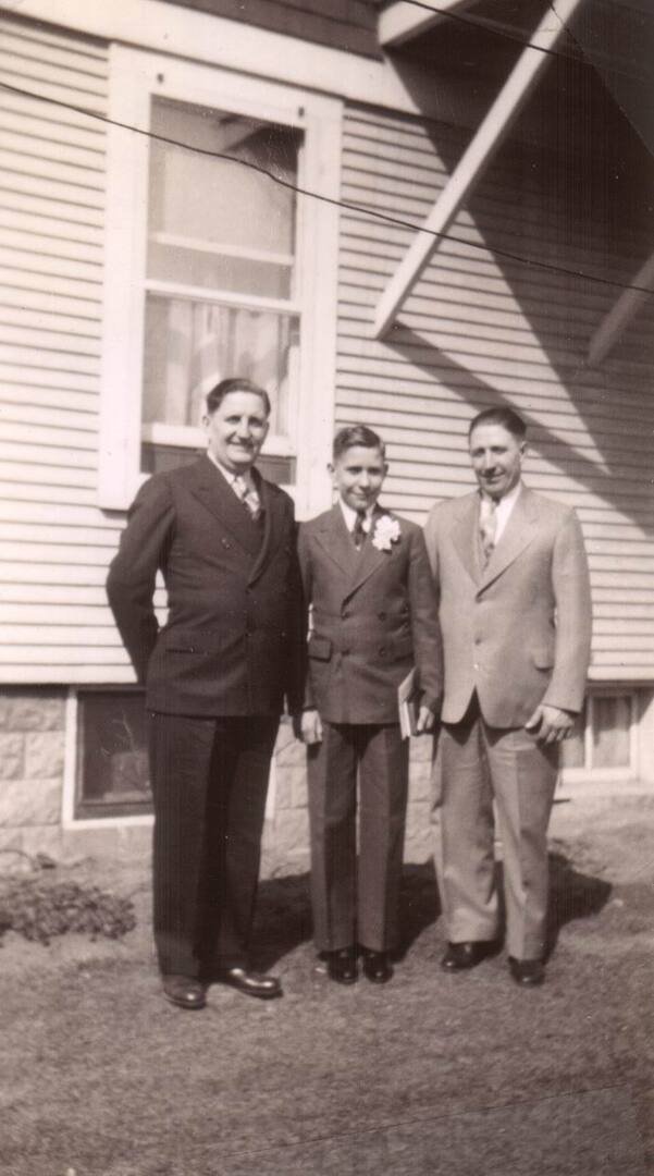 Donald F. Huebner - Photo 26