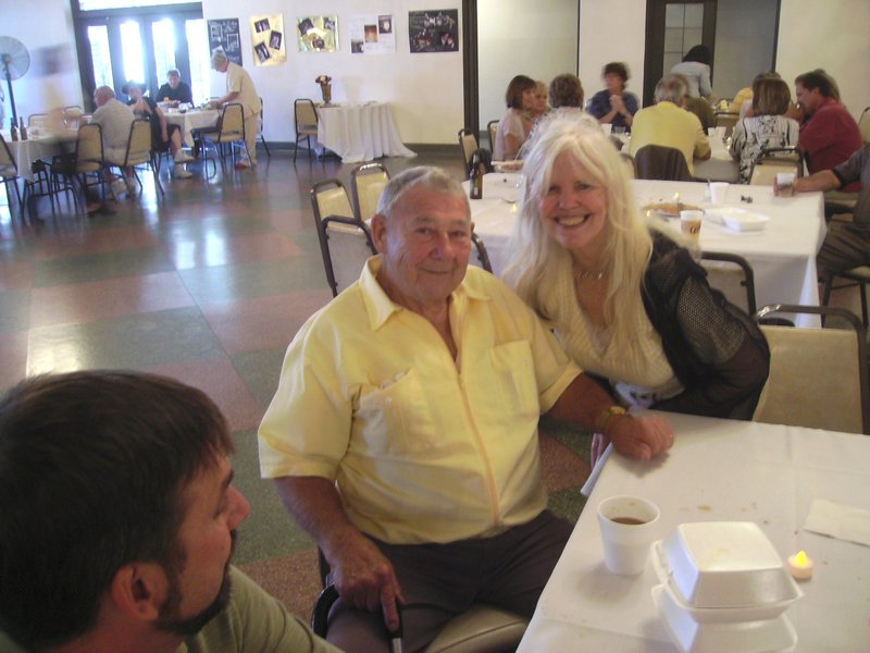 Edward Julius Yuenkel - Photo 4