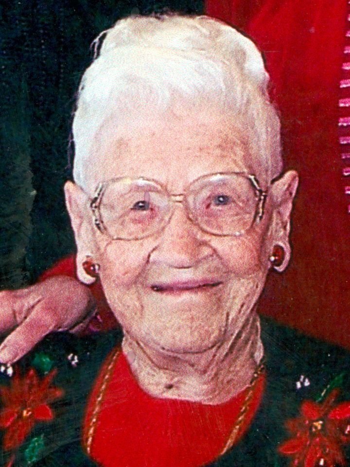 Julia N. Mardon - Photo 2