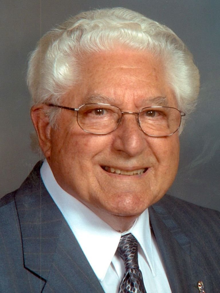 Raymond Arthur King - Photo 2