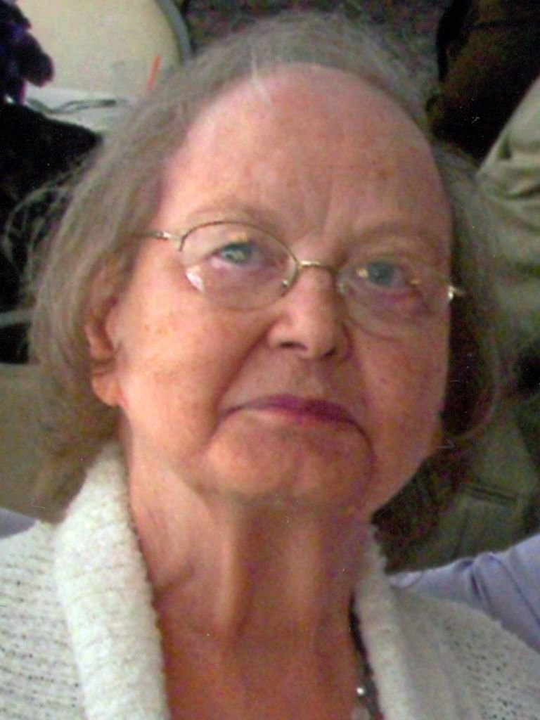 Beth Margaret Beth - Photo 2