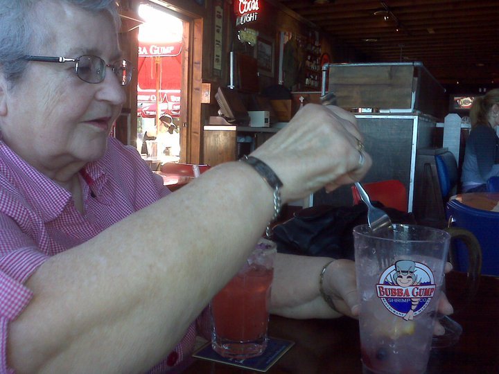 Dorothy R. Usinger - Photo 8