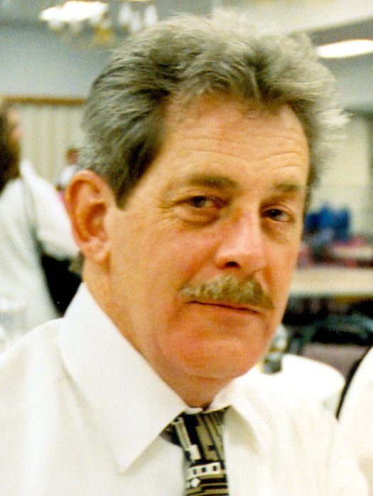 Kenneth Kenaga - Photo 2