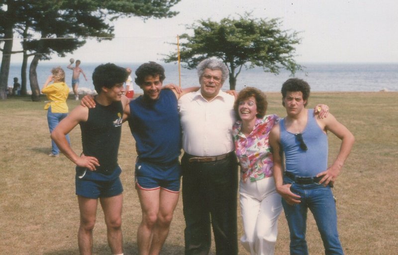 Fred J. Aiello - Photo 2