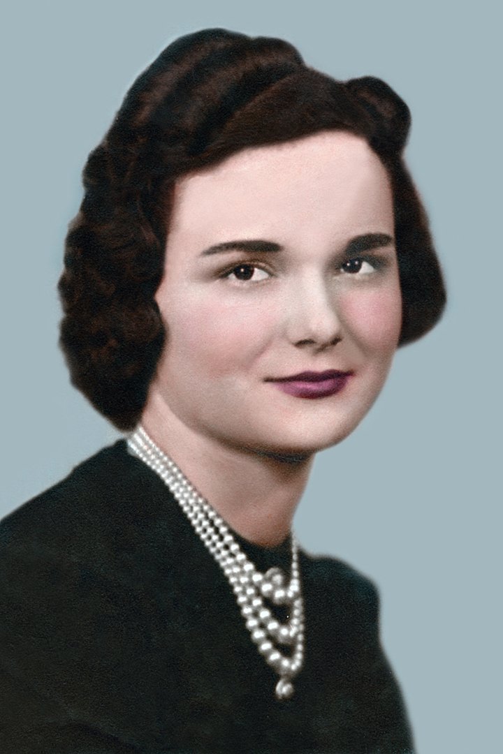 Agnes B. Frank - Photo 2