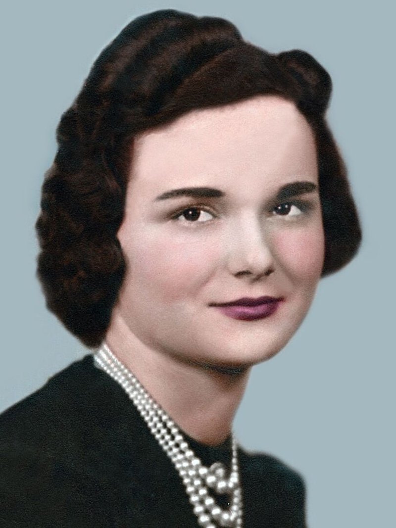 Agnes B. Frank - Photo 4