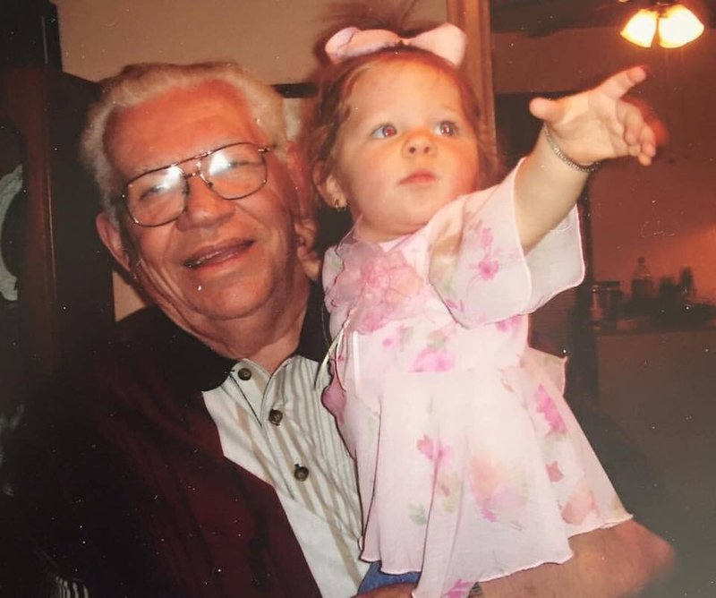 Bienvenido Santiago - Photo 2