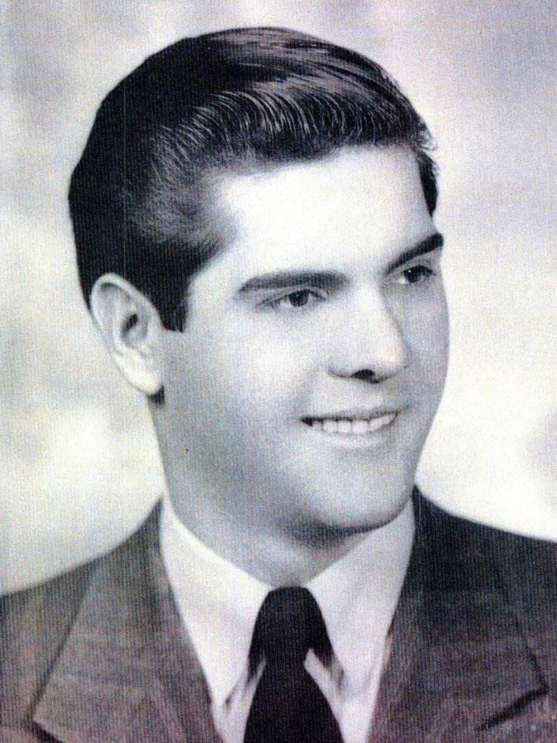 Harold Howard Hinds - Photo 2