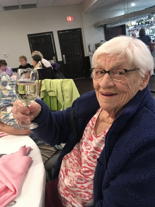 Elva Jane Kurtz - Photo 5