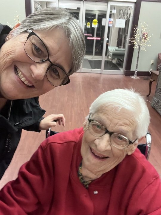 Elva Jane Kurtz - Photo 8