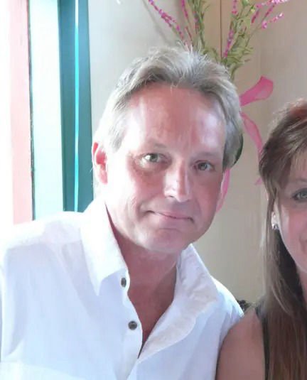 Daniel J. Brown - Photo 3