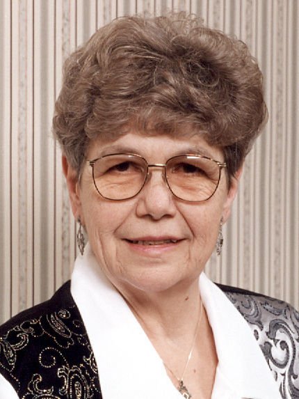 Marjorie D Dorece - Photo 2