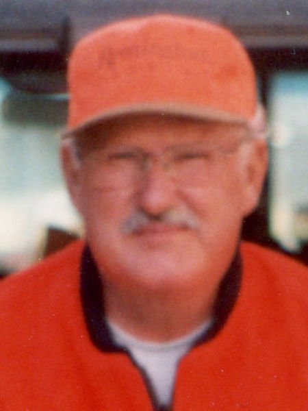 Kenneth LeRoy Schroeder - Photo 2