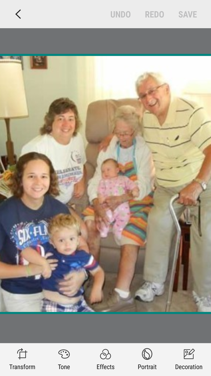 Martha V Zarletti - Photo 8