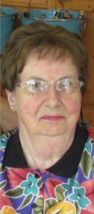 Elaine Manka - Photo 4