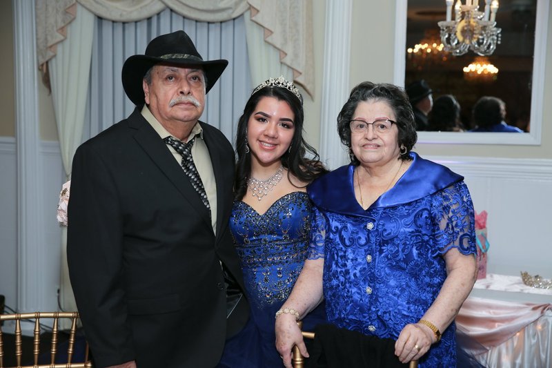 Esperanza Rodriguez - Photo 30