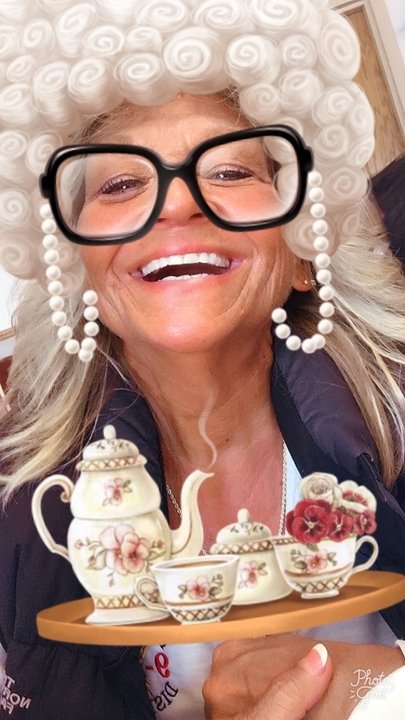 Joan Elizabeth Zarletti - Photo 9