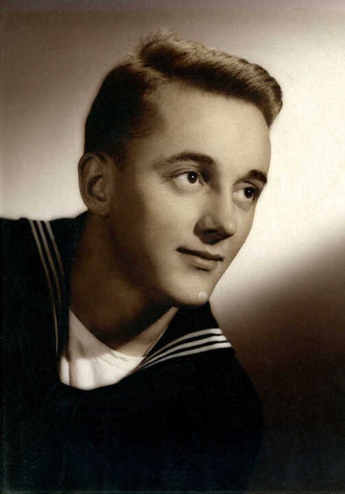 Donald Frank Preiss - Photo 2