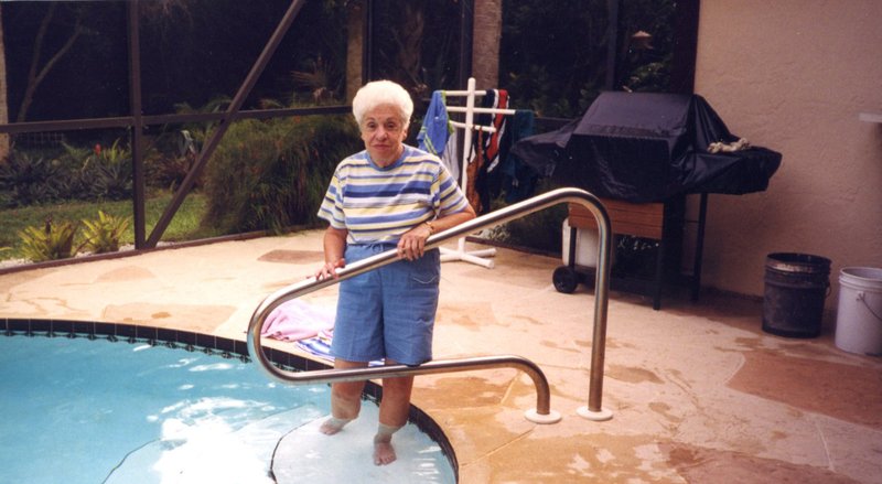 Doris E. Galligan - Photo 4