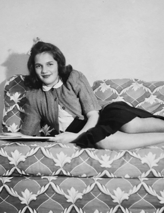 Theresa Crewe - Photo 10