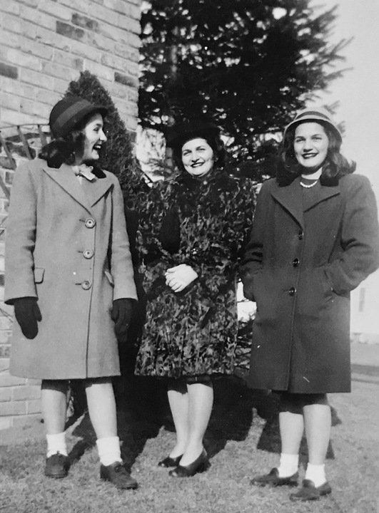 Theresa Crewe - Photo 13