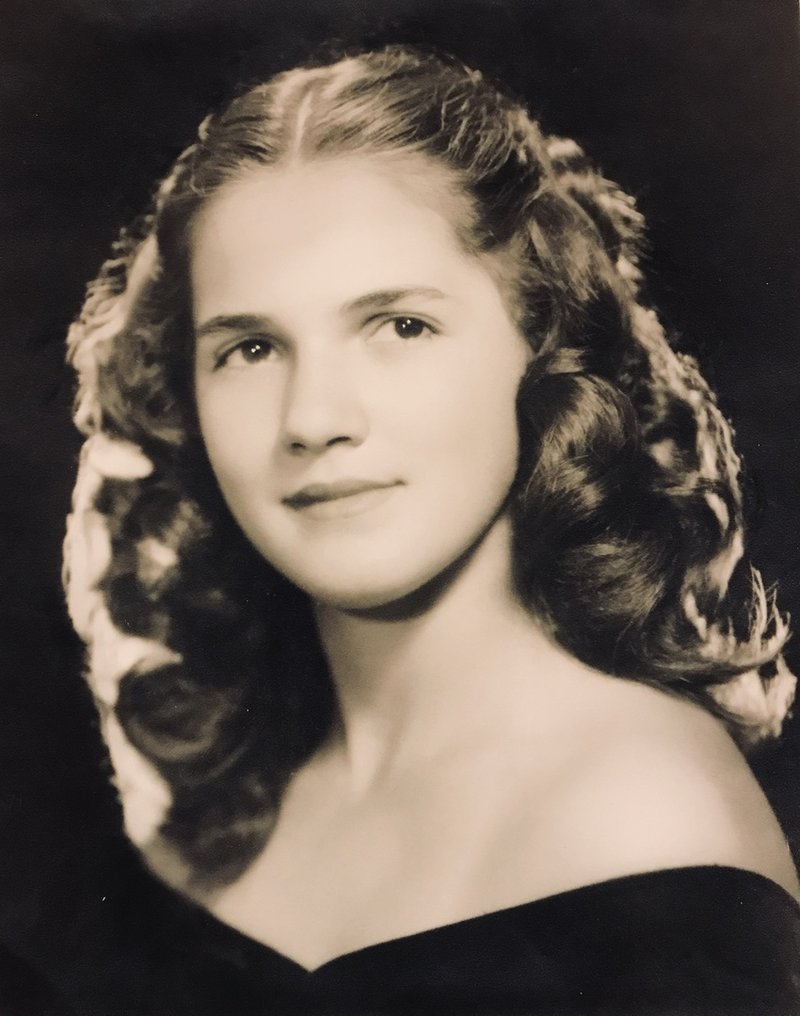 Theresa Crewe - Photo 16