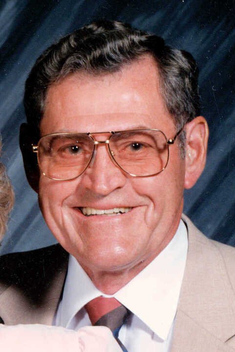 Everett M. Anderson - Photo 2