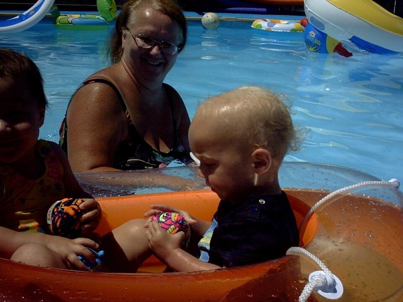 Deborah Louise Parrish - Photo 4