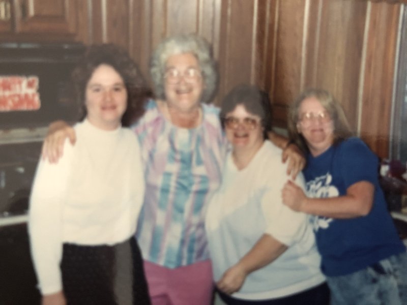 Deborah Louise Parrish - Photo 28