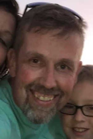 Edward Yells - Photo 2