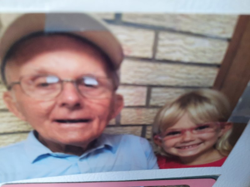 Richard G. Anderson - Photo 2