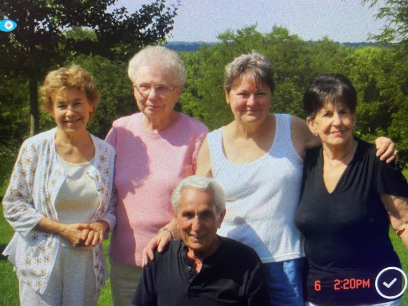 Tony Salituro - Photo 9