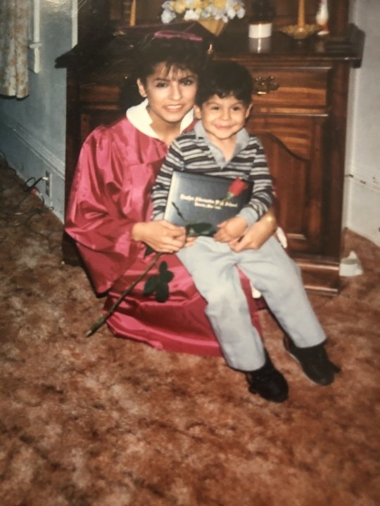 Lisa Marie Moreno Jones - Photo 8