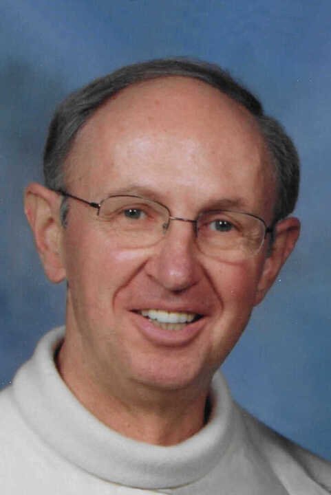 Michael J Stanczak - Photo 2