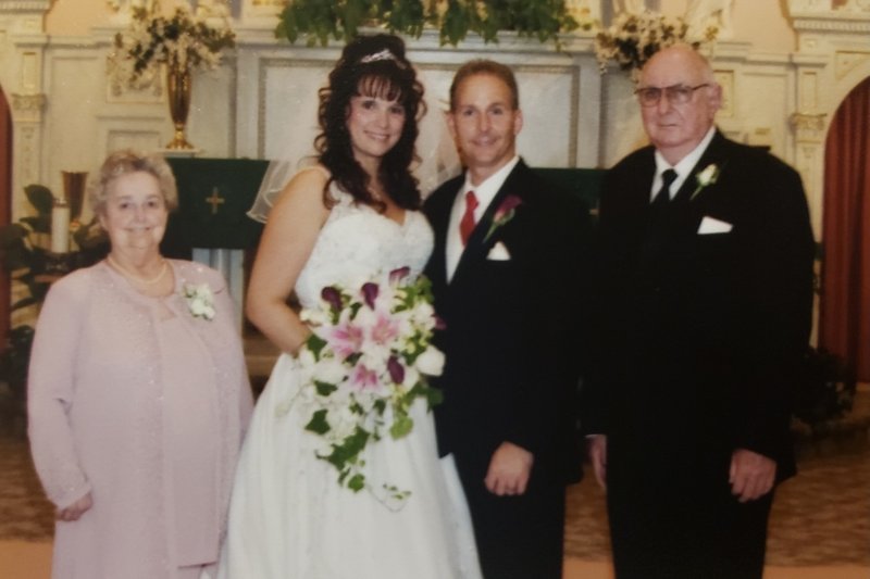 Elizabeth Rose Watkins - Photo 7