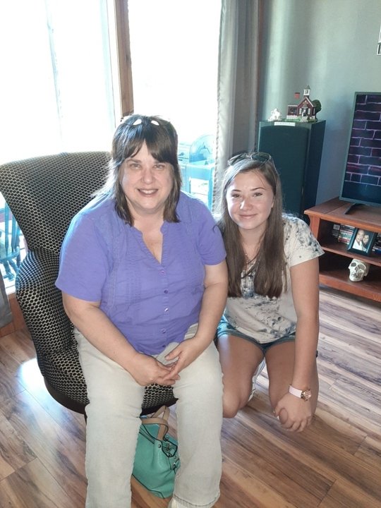 Yvonne Cheryl Zalewski - Photo 23