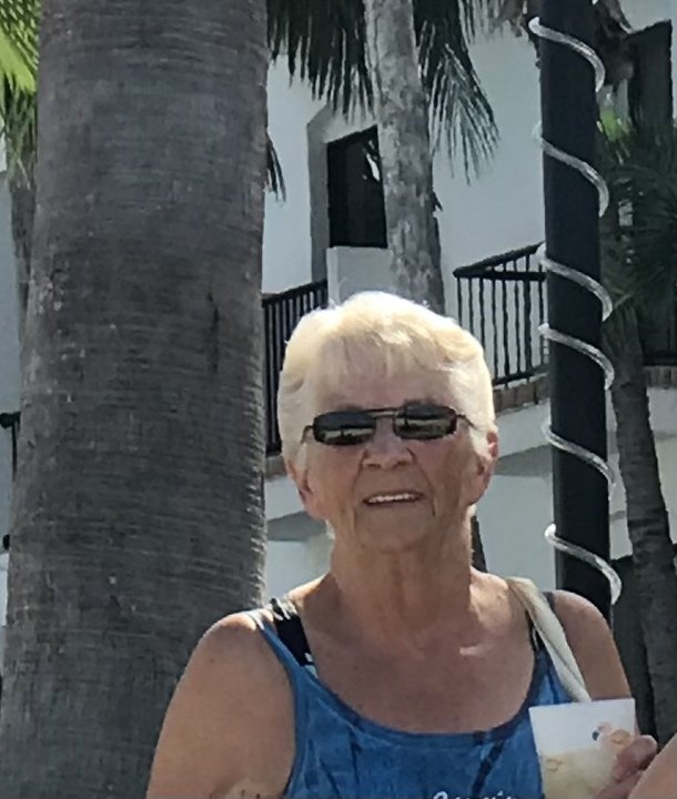 Peggy Elizabeth Gennaccaro - Photo 4